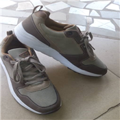 MEN'S BROWN CANVAS WITH WHITE SOLE