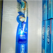 ORAL B PLUS PRO-FLEX TOOTHTBRUSH