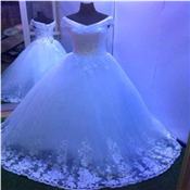   Shipped from abroad White Wedding Gowns For Bride