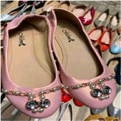 LADIES FLAT SHOES