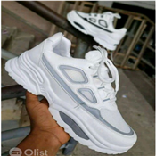 Unisex Lightweight Breathable Fashion Canvas - White