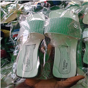 LADIES FLAT SLIPPERS