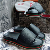 MEN FASHION SLIPPERS