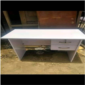 OFFICE TABLE WITH DRAWER