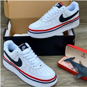 Nike sneakers shoe