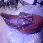 Women's flat shoes