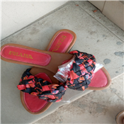 Ladies flat slippers