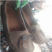 ladies flat cover shoe