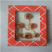 Designer Chain Button