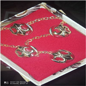 BEAD STUD WITH COFFLINES