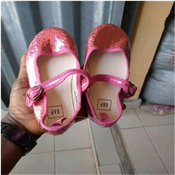 GIRLS SHOE