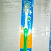 ORAL B PLUS CASSETTE TOOTHTBRUSH