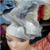 Classy Sliver Fascinator With Feathers