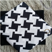 Quality Plain And Pattern Material 4 Yards