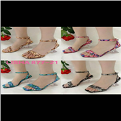 Trendy Flower Patterned Female Heeled Sandals