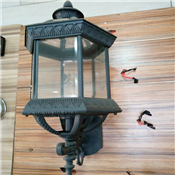OUTDOOR WALL LIGHT