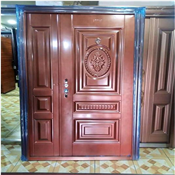 FOREIGN DOOR