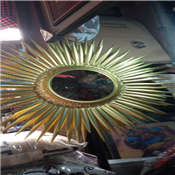 Decorative wall mirror