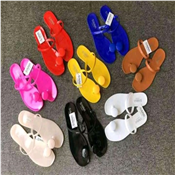 Fashionable Rubber Slippers