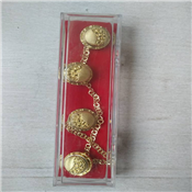 Designer Chain Button
