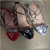 Girls Scallop Sandals