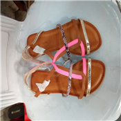 Ladies sandals