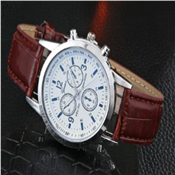 Men Leading Quality Leather Wristwatch