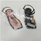 Ladies flat sandals