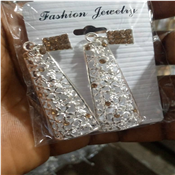 Designer fashion earrings 