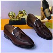 Loius Vuitton Men's Corporate Shoe