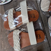 Trendy Palm Slippers For Ladies