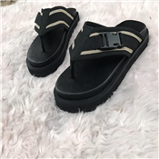 SOCKET FLIPFLOP SLIPPERS