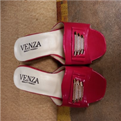 Ladies Trendy Heel Slipper