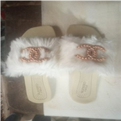 Ladies slippers