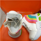 KIDDIES SNEAKERS