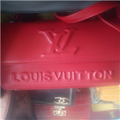 Louis vuitton hand bag