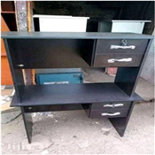 OFFICE TABLE WITH DRAWER