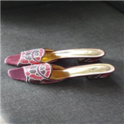 WOMEN FASHIONABLE LOW HEEL SLIPPERS