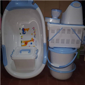 BABY TOILETRY SET