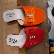 Ladies Trendy Heel Slipper