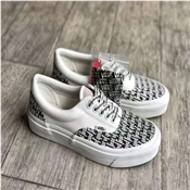 Unisex Lightweight Running Slip On Tennis Sneakers 