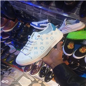 Louis vuitton shoe