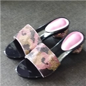 WOMEN FASHIONABLE LOW HEEL SLIPPERS