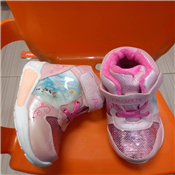 KIDDIES SNEAKERS