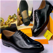 LOIUS VUITTON Men's Corporate Shoe