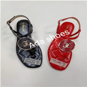 Ladies flat sandals
