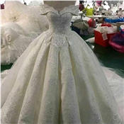 White Wedding Gowns For Bride
