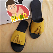 WOMEN FASHION SLIPPERS