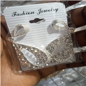 Designer fashion earrings 