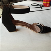 Ladies Beautiful Low Sandal